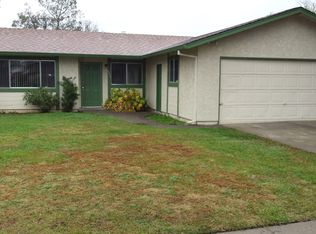 693 Brookridge Dr, Redding, CA 96003