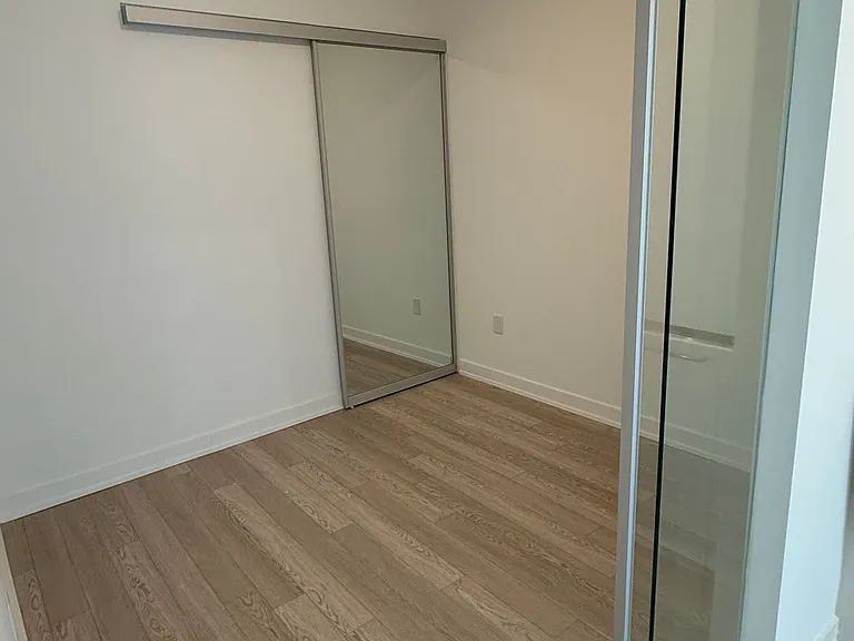 634 Church St #1001 — Photo 11
