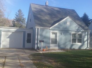 3642 S 46th Pl, Greenfield, WI 53220