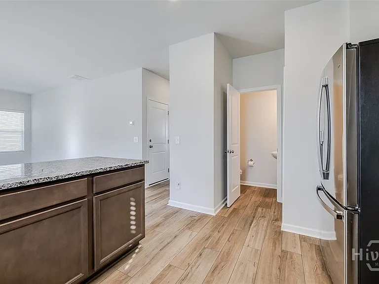131 Freesia Dr — Photo 16