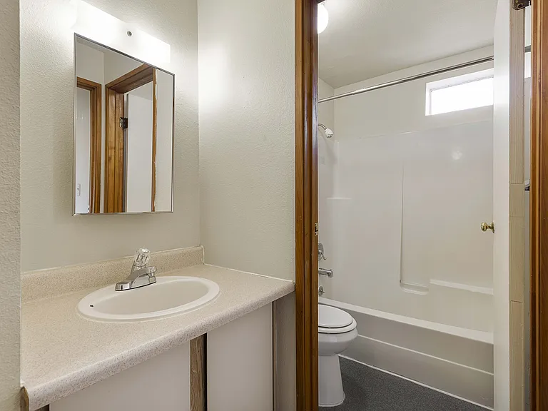 Badger & Blue Lake Apartments — Photo 28