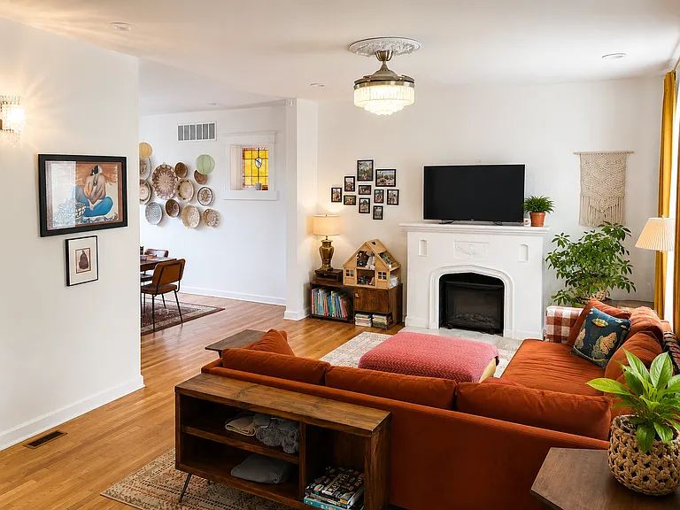 5925 Degiverville Ave — Photo 3