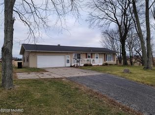 7210 Fruit Ridge Ave NW, Sparta, MI 49345