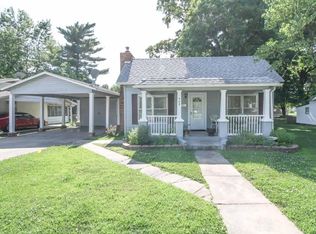 909 S Hickory St, Mount Vernon, MO 65712