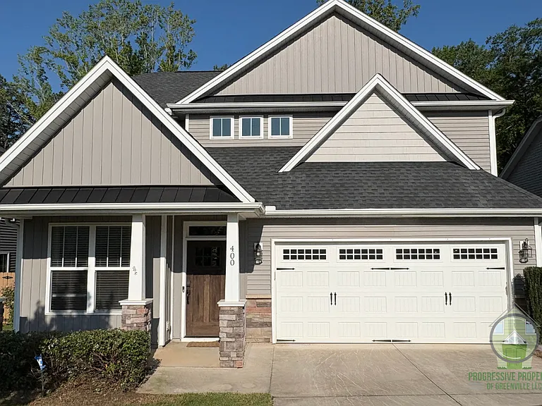 400 Ansel Woods Ln — Photo 1