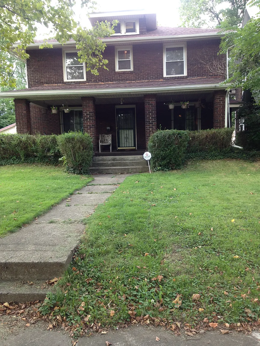 414 Crandall Ave photo 1