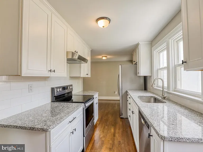 123 Bellview Ave — Photo 11