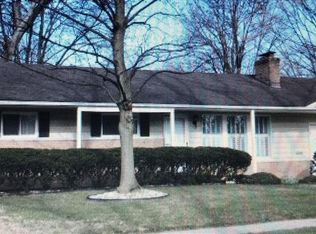 1033 Elmdale Dr, Saginaw, MI 48602