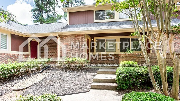 18 Country Place Ct