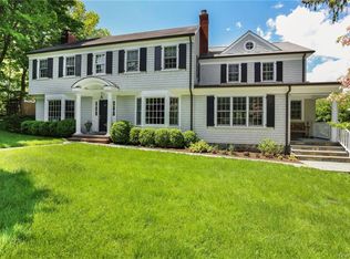 4 Stuyvesant Ave, Rye, NY 10580