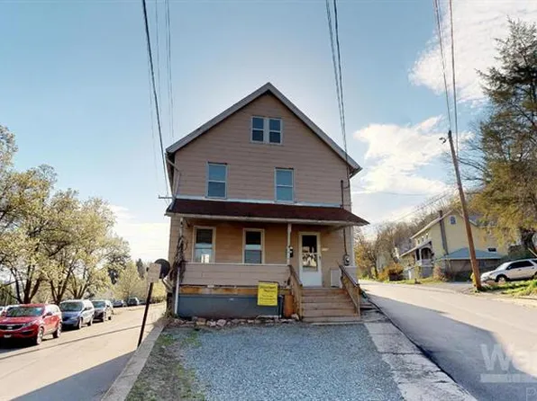 2105 Hillside Ave, Williamsport, PA 17701