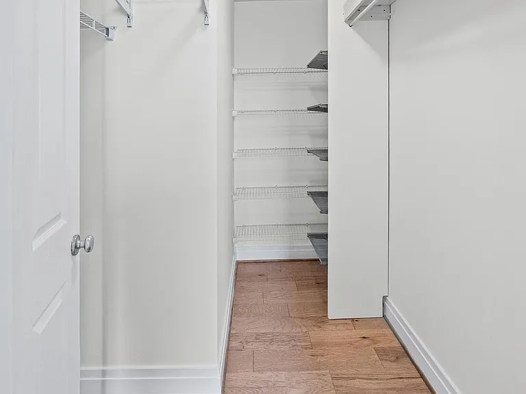 414 Water St #2903 — Photo 28