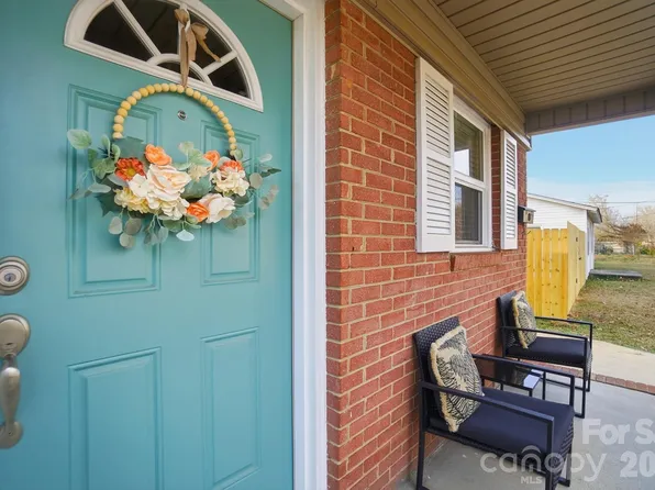 906 Eastwood Dr, Rock Hill, SC 29730