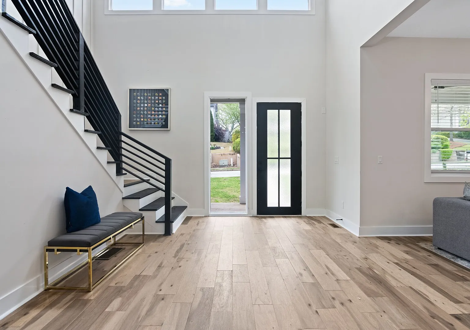 Modern Contemporary Home with Open Living and Thoughtful Amenities — Photo 2