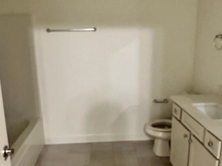 Downstairs Full bathroom
