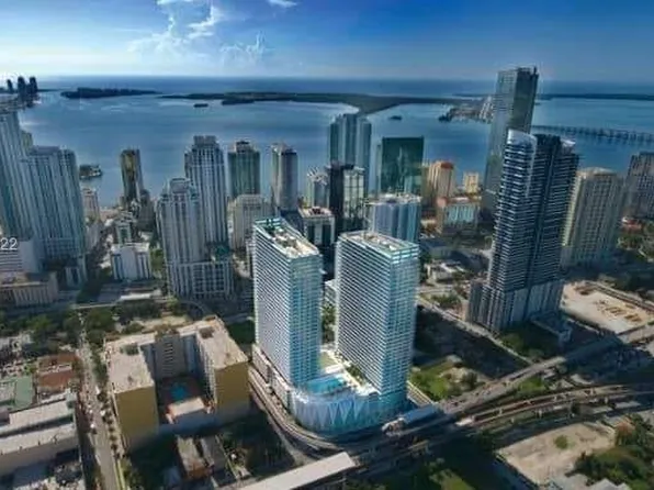 1111 SW 1st Ave, Miami, FL
