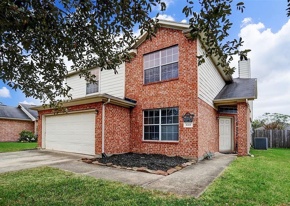 1st image of 1411 Heath Cote Ln