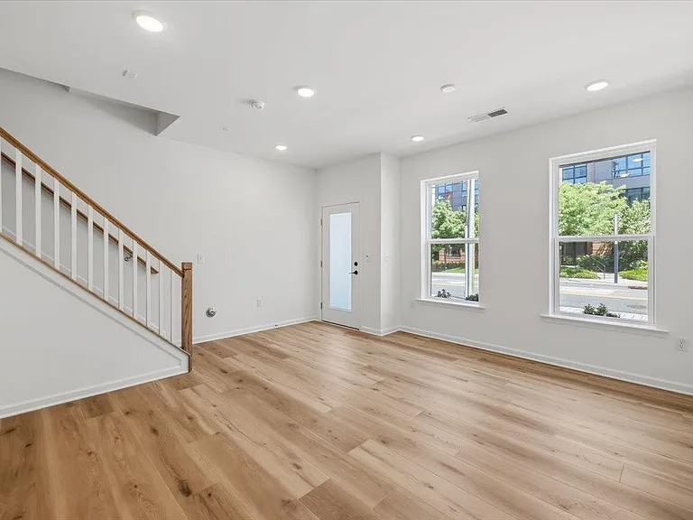 500 Willow St #508 — Photo 7
