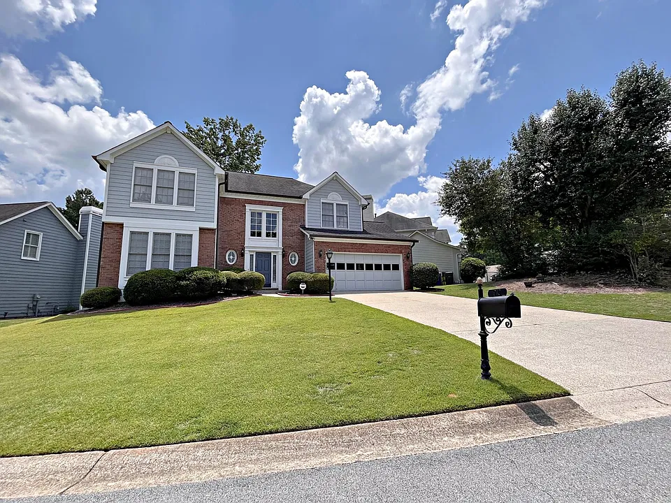 93 Parkside Cir