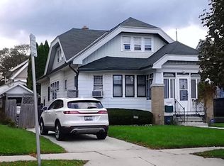 3009 N 56th St, Milwaukee, WI 53210