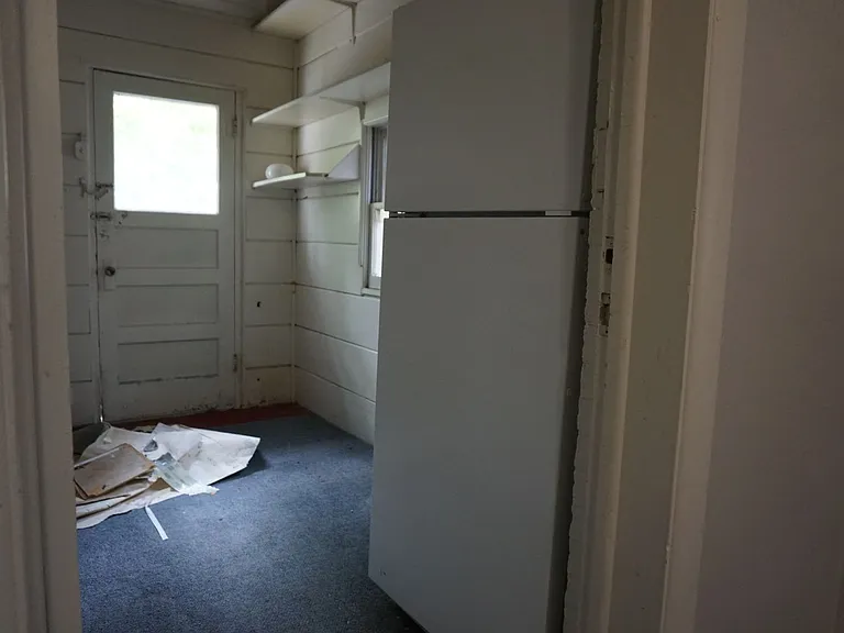 234 F. Street East — Photo 13