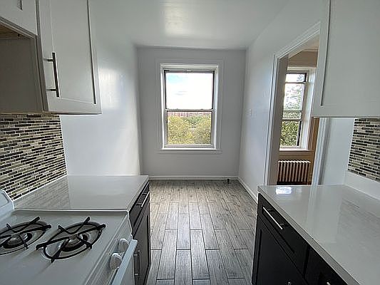 3rd image of 41-29 46th St #6M