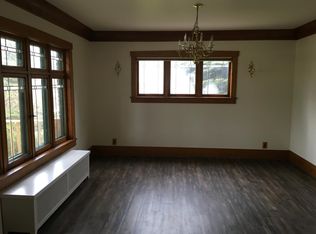 417 N 10th St, Manitowoc, WI 54220