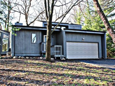 1909 Candlewick Dr SW, Poplar Grove, IL, 61065