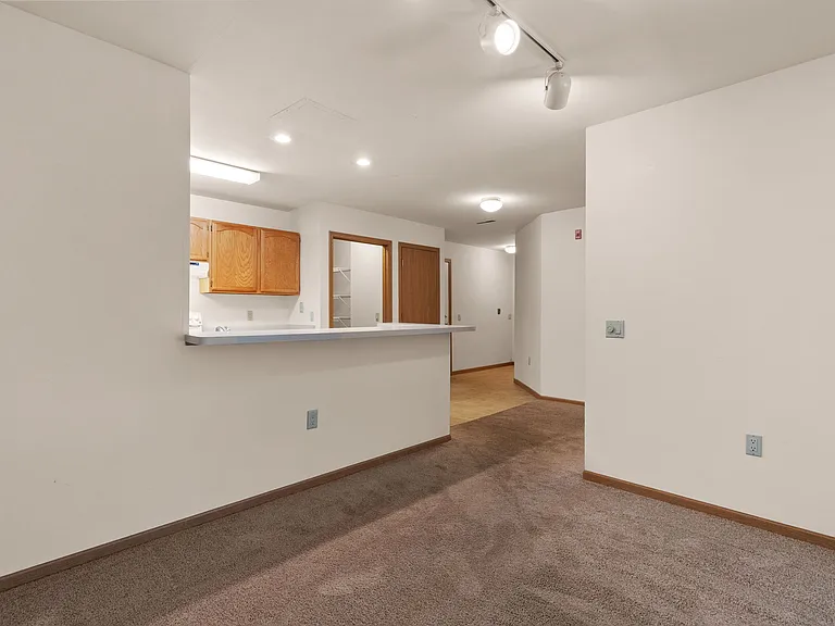 3217 Stonecreek Dr #4 — Photo 4