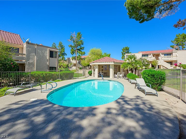 3770 Desert Marina Dr #52 — Photo 3