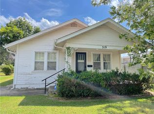 319 W Georgia St, Shawnee, OK 74804