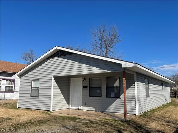 3500 N 48th St, Fort Smith, AR 72904