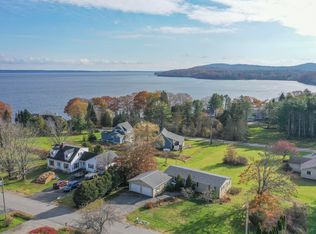 5 Seaside Dr, Belfast, ME 04915