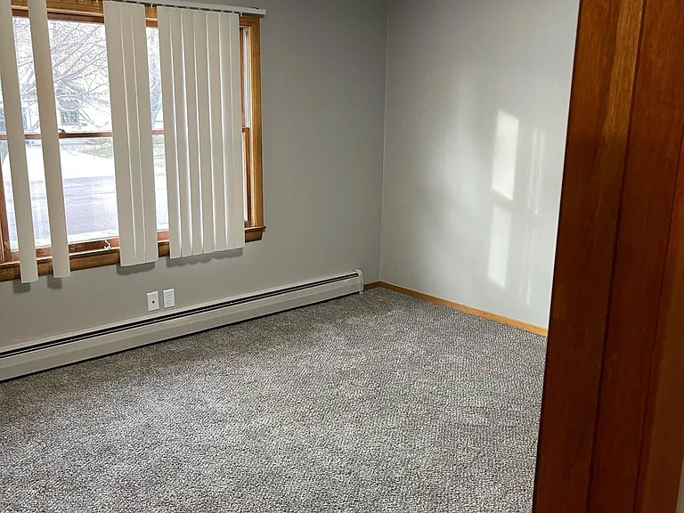 608 S Anderson St — Photo 24