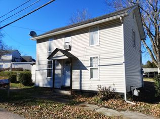 5296 Washington Rd, Albany, OH 45710