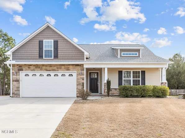 707 Captains Point, Beaufort, NC 28516