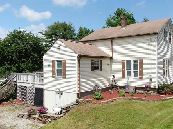 238 East Street, Stafford, CT 06076