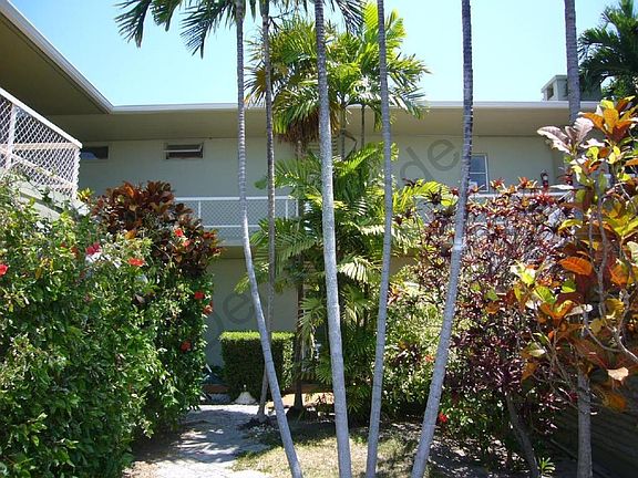 4th image of 10281 E Bay Harbor Dr