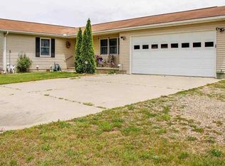 10856 Bunkerhill Rd, Jackson, MI 49201