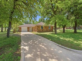 3212 Birch Ln, Edmond, OK 73034