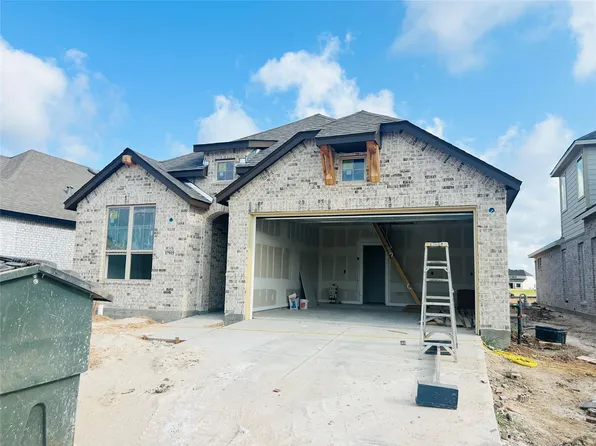 17915 Oakwood Stream Dr, Webster, TX 77598