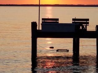 308 Beachside Dr, Stevensville, MD