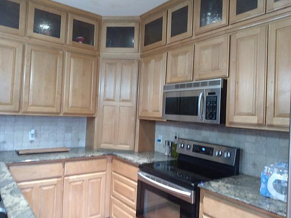 2nd image of 1502 Avenue F