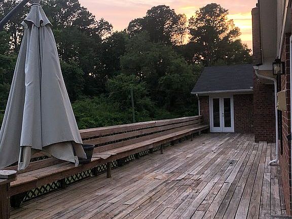 Deck With Bench Seating