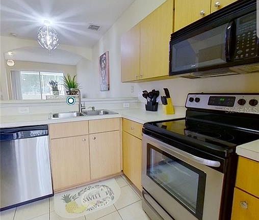 4th image of 1293 S Beach Cir