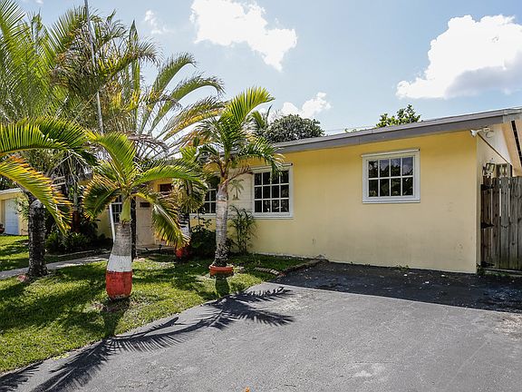 2nd image of 8830 Caribbean Blvd