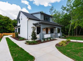 909 Oberlin Rd, Raleigh, NC 27605