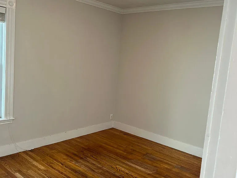 83 Flint St #2 — Photo 8
