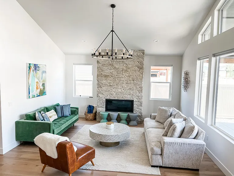 7018 N Courcelles Pkwy — Photo 32