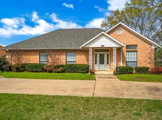 200 Bull Durham Rd, Wills Point, TX 75169